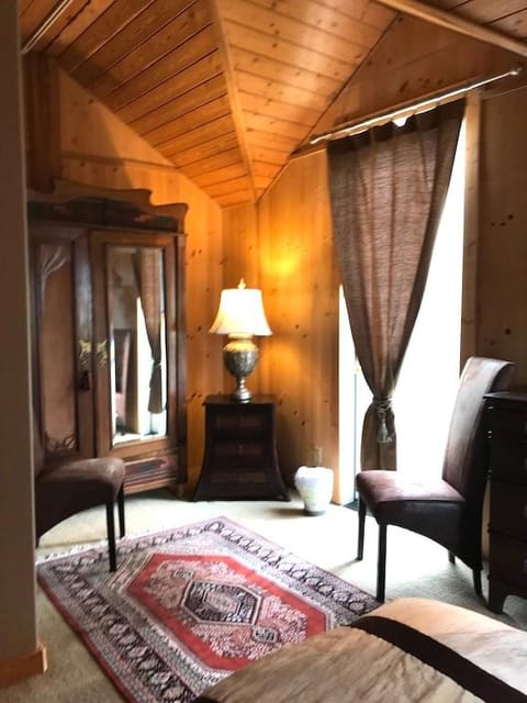 Swan River Inn Inn in Bigfork