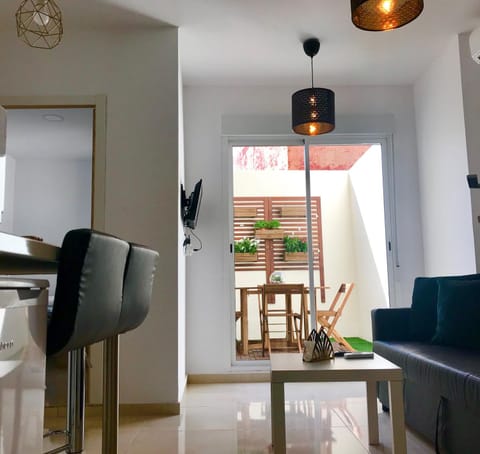 Patio, Balcony/Terrace, Living room