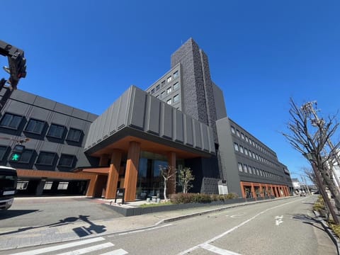 Property building, Facade/entrance