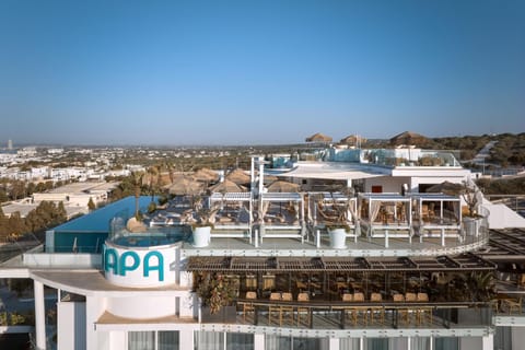 Property building, Swimming pool