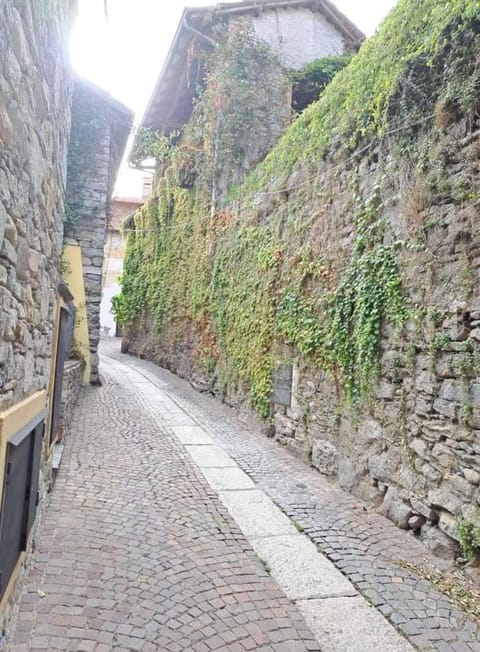 Il Castello House in Lombardy