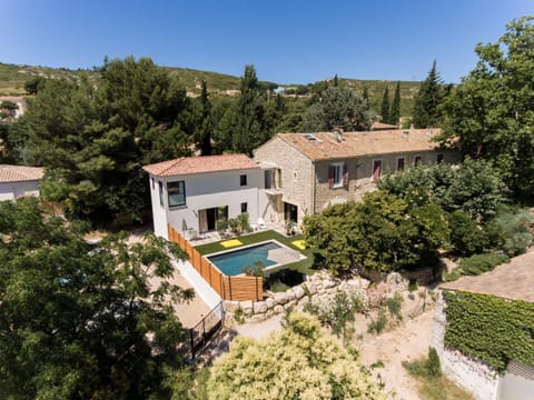Property building, Facade/entrance, Day, Natural landscape, Bird's eye view, Garden view, Mountain view, Pool view, Swimming pool, sunbed