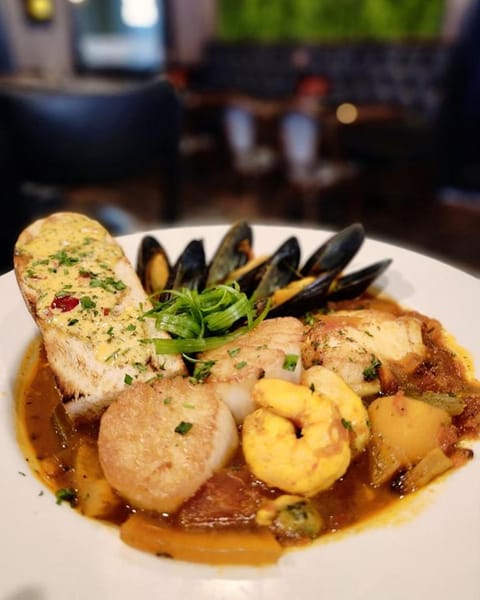 Restaurant/places to eat