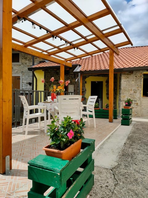Patio, Garden