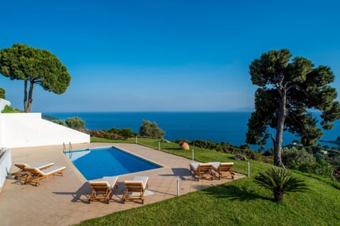 Garden view, Pool view, Sea view, Swimming pool