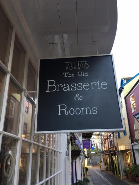 The Old Brasserie & Rooms @ no.8 Bed and Breakfast in Dartmouth