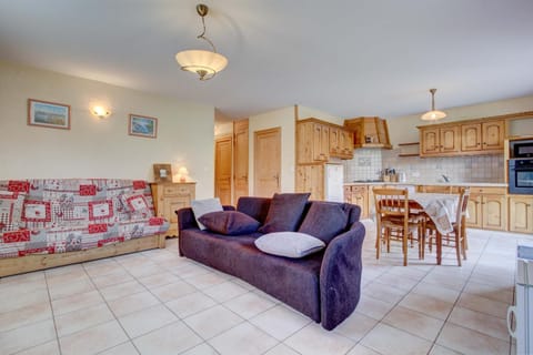 Communal lounge/ TV room, Living room, Lounge or bar, Seating area