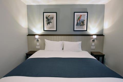 Oaklands by Greene King Inns Inn in Chester