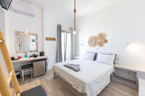 Madaky Hotel Hotel in Naousa