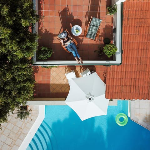 Garden, Swimming pool