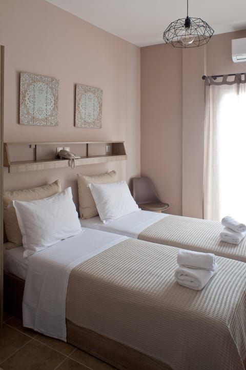 Liprando Hotel in Naousa