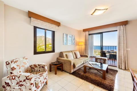 Balcony/Terrace, Living room