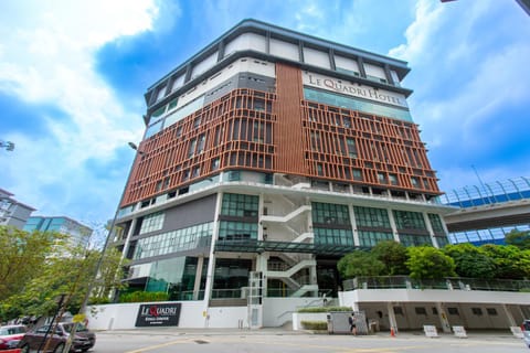 Property building, Location