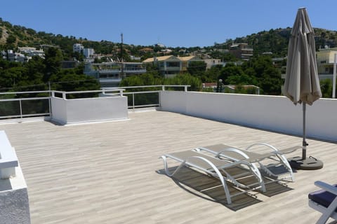 Athens Riviera Loft Apartment in Vouliagmeni