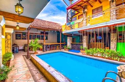 Property building, Swimming pool, Swimming pool