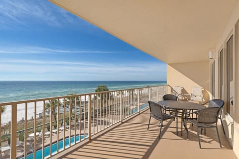 Astonishing Oceanfront Condo with Oversized Balcony to Enjoy Amazing Gulf View - Unit 0204 Apartment in Upper Grand Lagoon