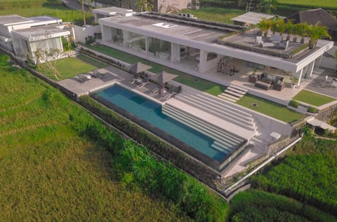 Villa Harta Ubud Villa in Tampaksiring