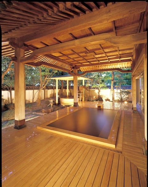 Open Air Bath