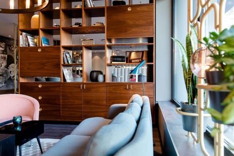 Lounge or bar