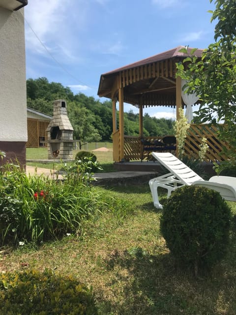 Apartman Karlo Apartment in Lika-Senj County