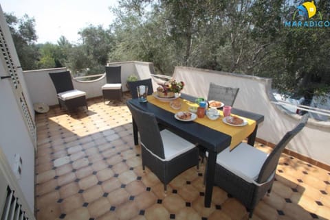 Balcony/Terrace, Dining area