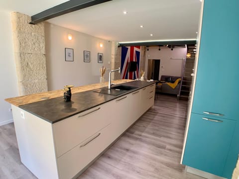 LOFT Gare Cité Gastronomique Dijon Apartment in Dijon