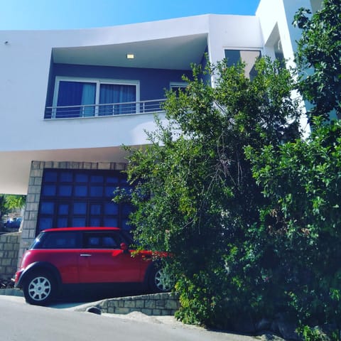 Luka Apartment Apartment in Ulcinj