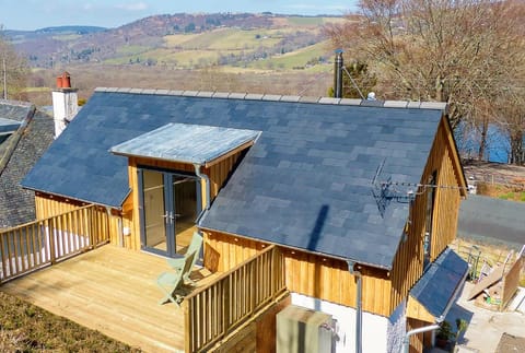 Urquhart Bay Croft House in Scotland