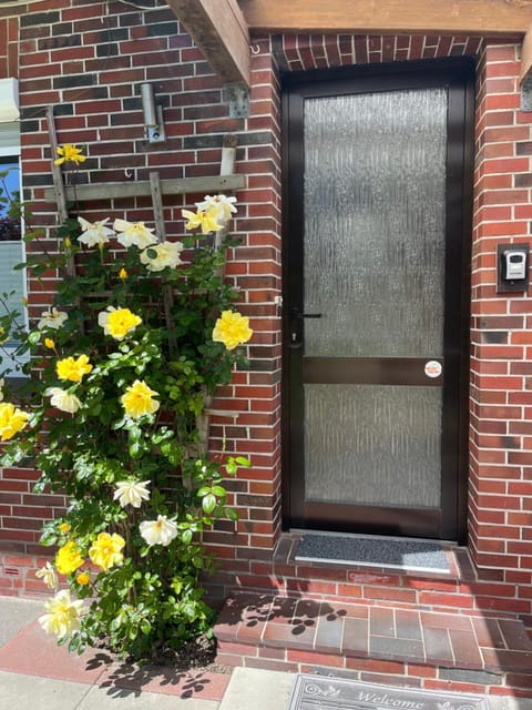Property building, Spring