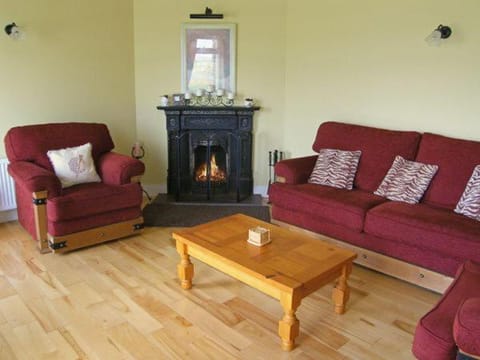 Lough Currane Cottage House in County Kerry