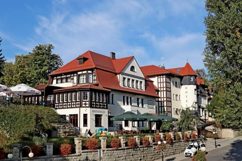 Property building, Facade/entrance, Street view