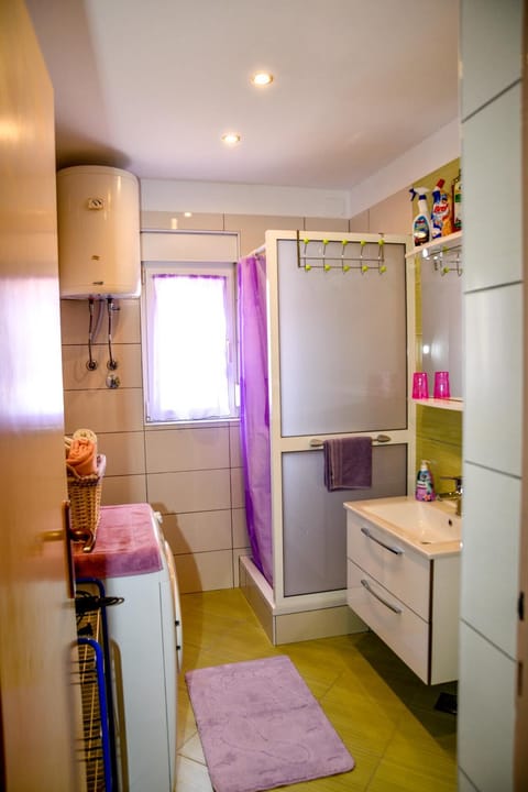 Sandra Apartment in Supetarska Draga