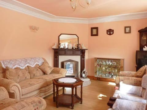 Quay Road Cottage House in County Donegal