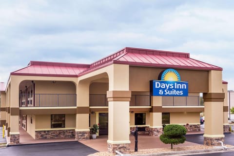 Property building, On site