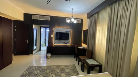 Al Hayat Hotel Suites Apartment hotel in Al Sharjah