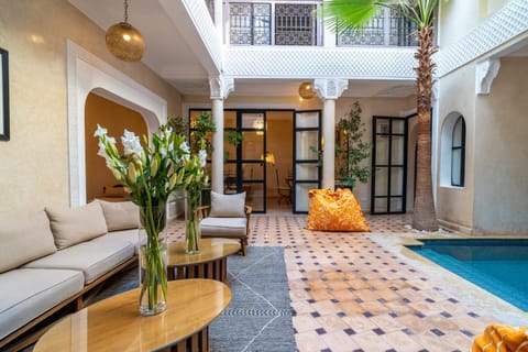 Living room, Lobby or reception