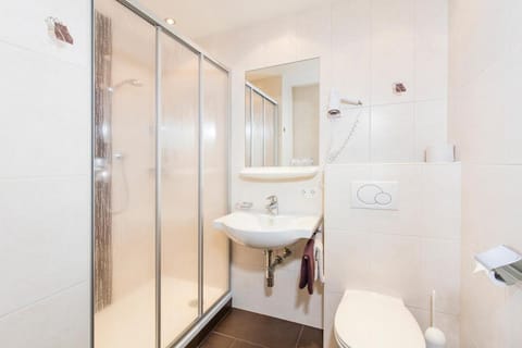 Gästehaus Emil Bed and Breakfast in Soelden