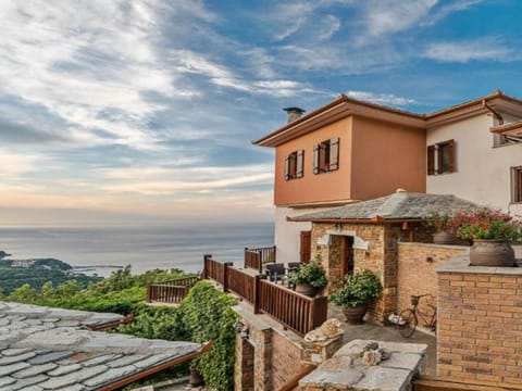 Property building, Facade/entrance, Sea view, Sea view, Sunset