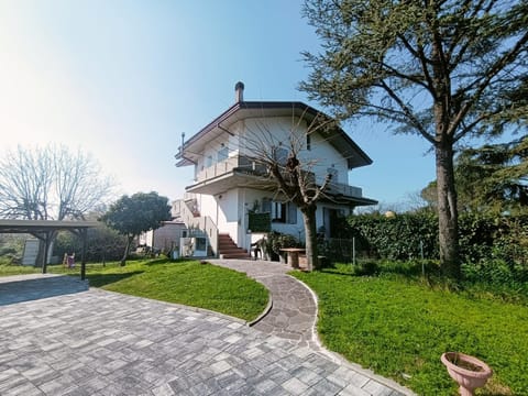 A Casa di Lanfranco House in Marche