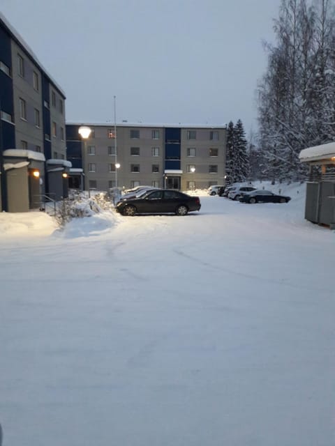 Facade/entrance, Winter