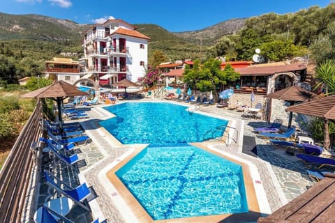 Property building, Swimming pool