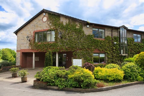 Facade/entrance, Day