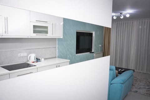 TV and multimedia, Kitchen or kitchenette