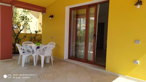 Appartamento La Caletta 500m dal mare Apartment in La Caletta