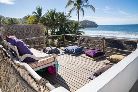 Day, Natural landscape, Balcony/Terrace, Beach, Sea view