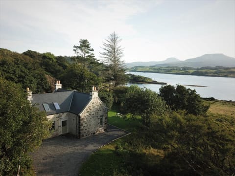 Dunvegan Castle Keepers Cottage House in Scotland