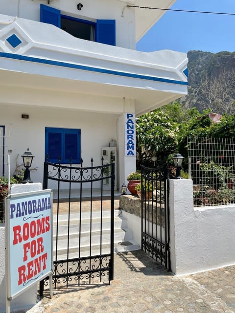 Panorama Rooms Apartment in Crete