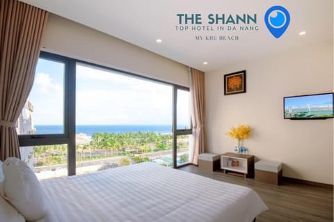 Photo of the whole room, Bedroom, Sea view
