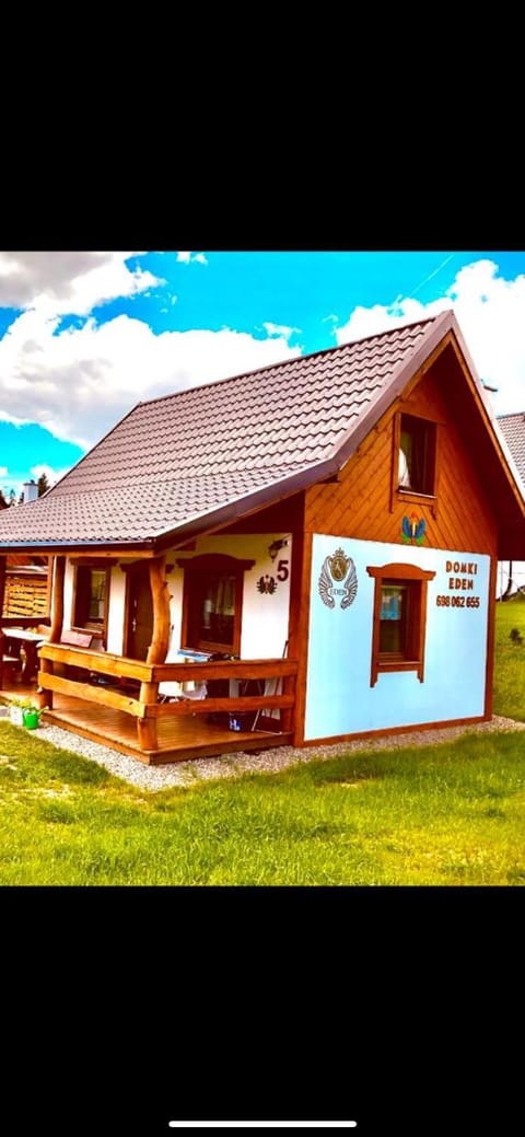 Domki Eden z Balią i sauną Nature lodge in Pomeranian Voivodeship