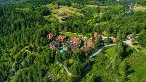 Property building, Nearby landmark, Natural landscape, Spa and wellness centre/facilities, Area and facilities, Open Air Bath